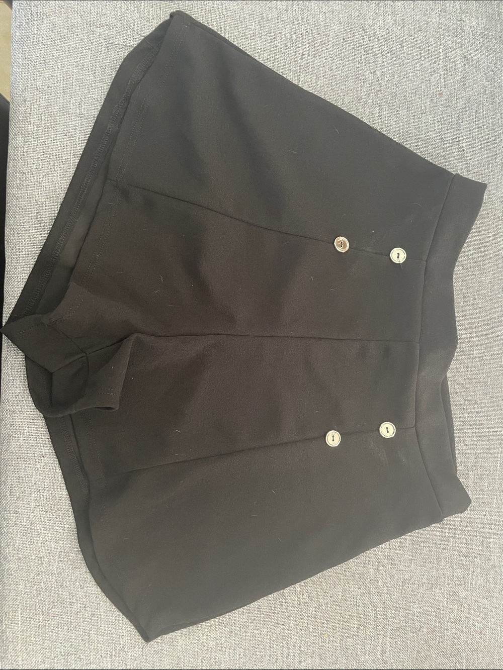 High-Rise Black Women’s Button-Detail Short
